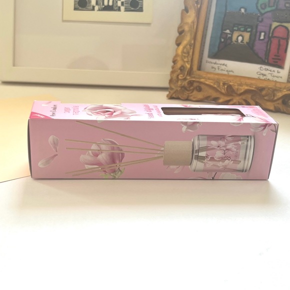 🏷️ Love & Nature Sugar Magnolia petals & seed diffuser with essential oils - Picture 7 of 14